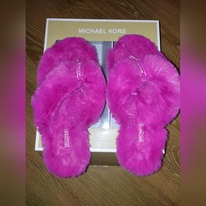 Michael Kors hard bottom house slippers w9